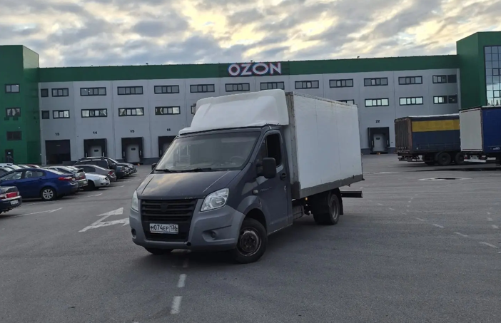 Грузовой автомобиль автопарка Seller36